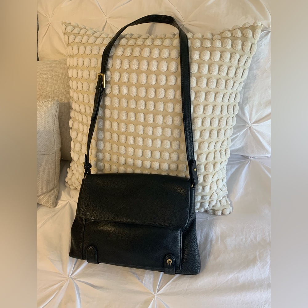 Etienne Aigner Black Leather Shoulder Bag